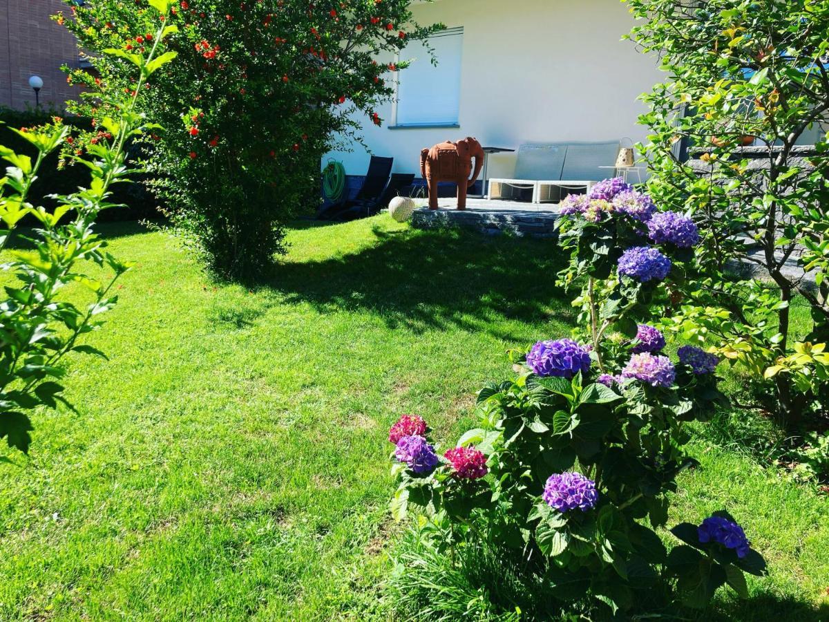 Appartamento Con Giardino Al Melograno โลการ์โน ภายนอก รูปภาพ